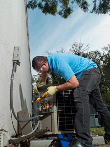 AC-technician-outdoors